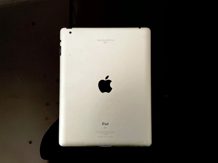 iPad 16GB - 1st Generation