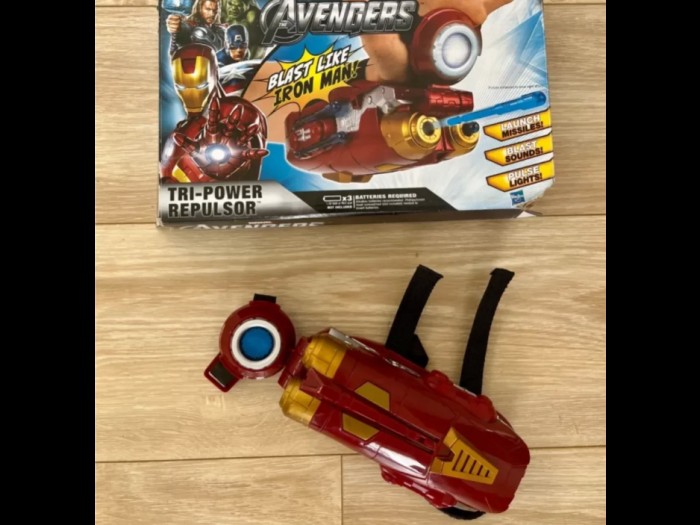 Iron Man Tri-Power Repulsor Blaster